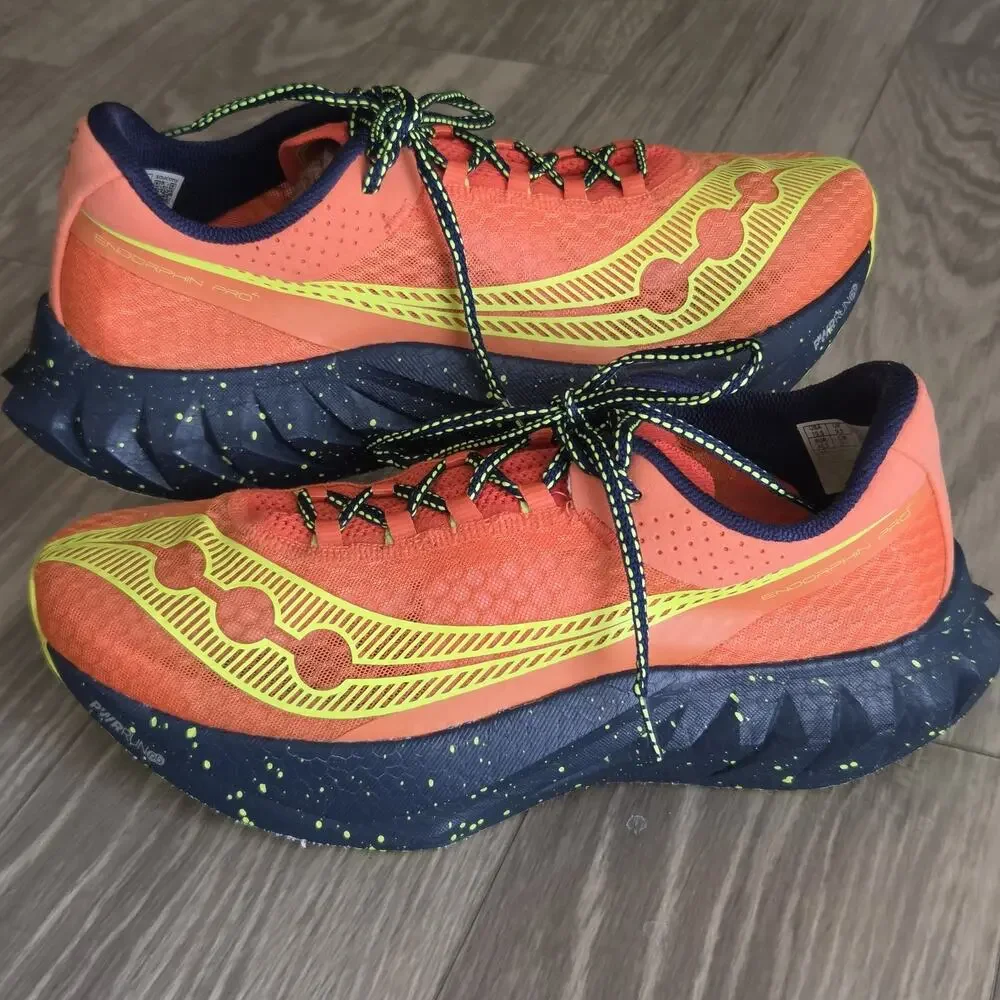 B11 Saucony Endorphin Pro 4 Running Sneakers Mens 10.5 Pepper Navy Orange